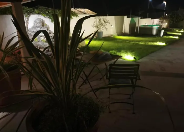 One Bedroom Apartman